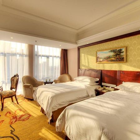 Vienna Hotel Shanghai Happy Valley Songjiang Exteriör bild