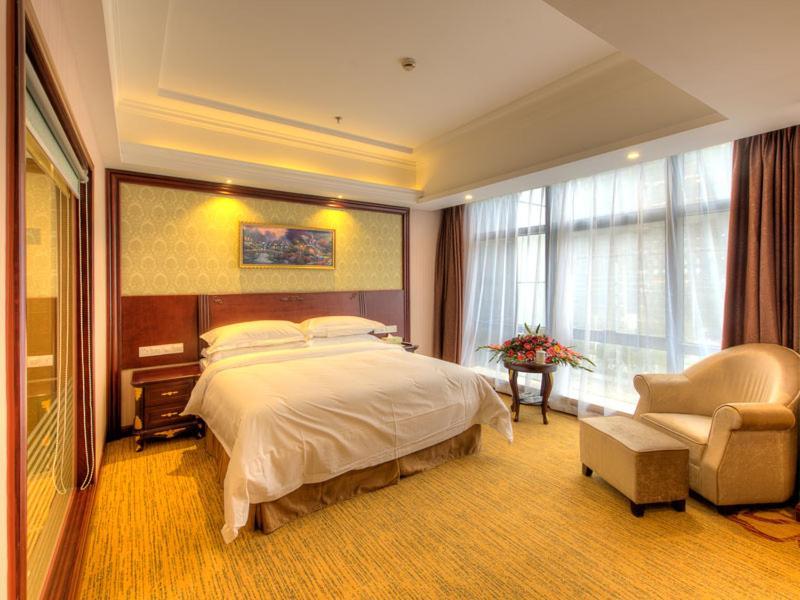 Vienna Hotel Shanghai Happy Valley Songjiang Exteriör bild