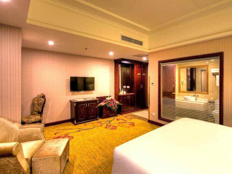 Vienna Hotel Shanghai Happy Valley Songjiang Exteriör bild